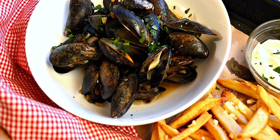 Mussels & Fries Lunch and Dinner (Miradoro Restaurant)